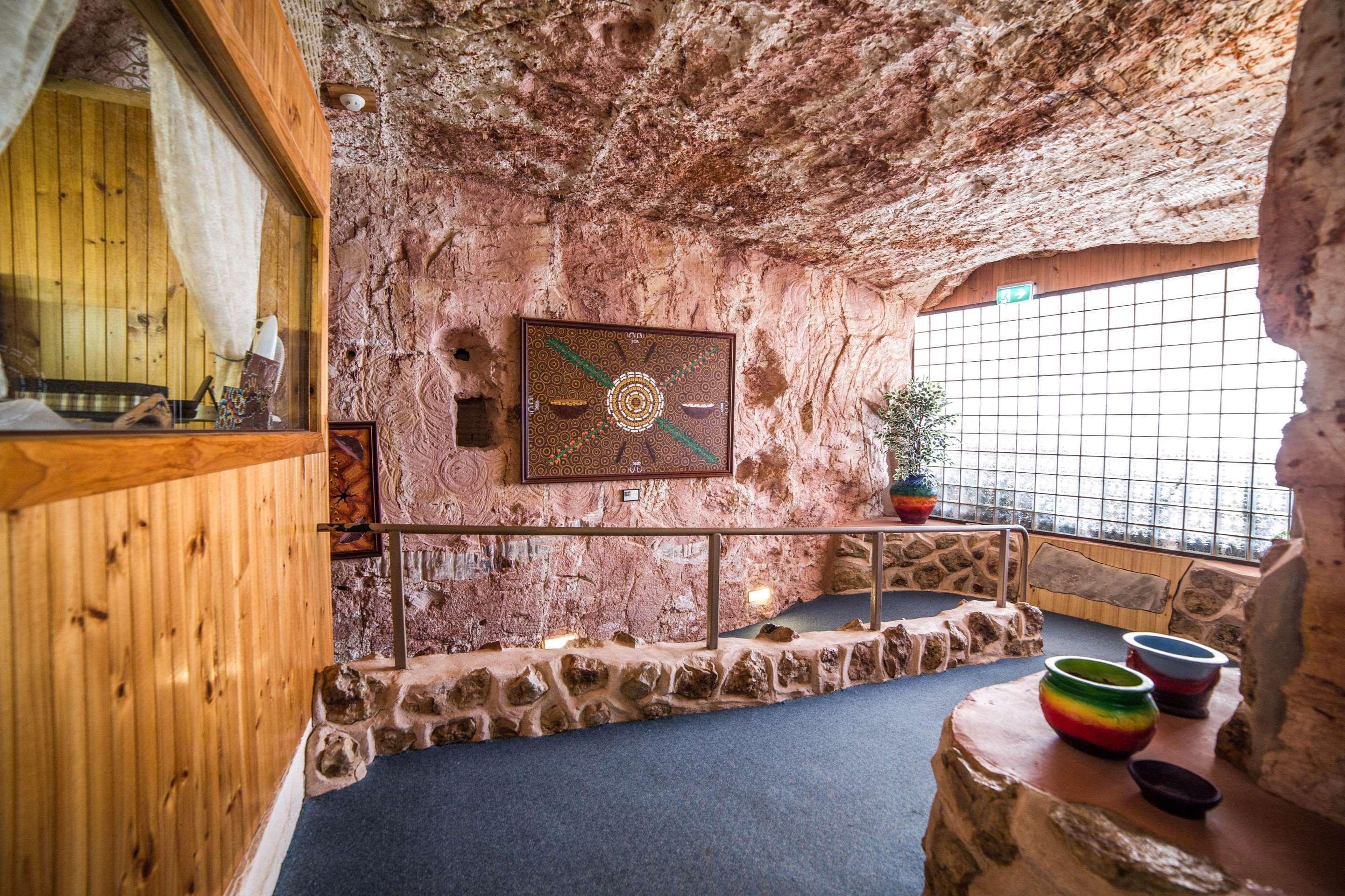 Coober Pedy Experience Motel Екстер'єр фото